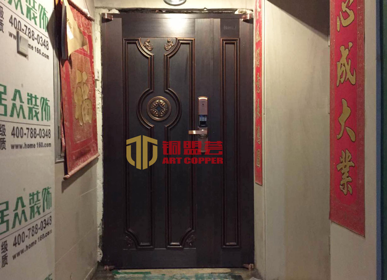 銅門安裝案例_銅盟薈