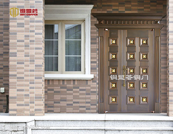 銅門門窗定制加盟應(yīng)該如何規(guī)避風(fēng)險(xiǎn)？銅盟薈銅門