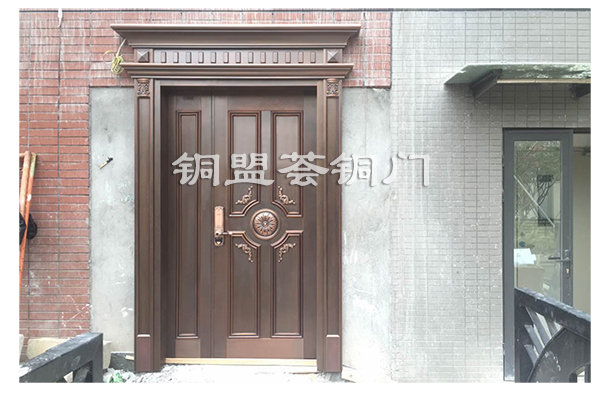 自身要求門(mén)檻高，銅門(mén)自然選得好，值！